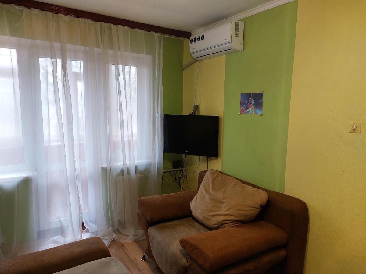 Apartamento Район Деснянской Правды Cherníhiv Exterior foto
